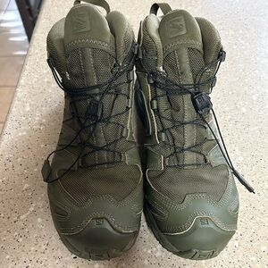 Salomon XA Forces Mid Gore-Tex
Ranger Green 
Size: 9